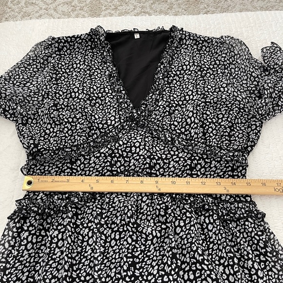 Leopard Print Midi Dress Womens L Lined V Neck Ruffles Short Sleeve - Picture 12 of 14